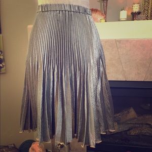 Silver metallic vintage Jeanne Marc skirt